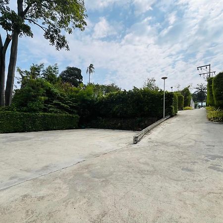 Charcoal Panwa Beach Phuket Ban Tha Khreng Exterior photo