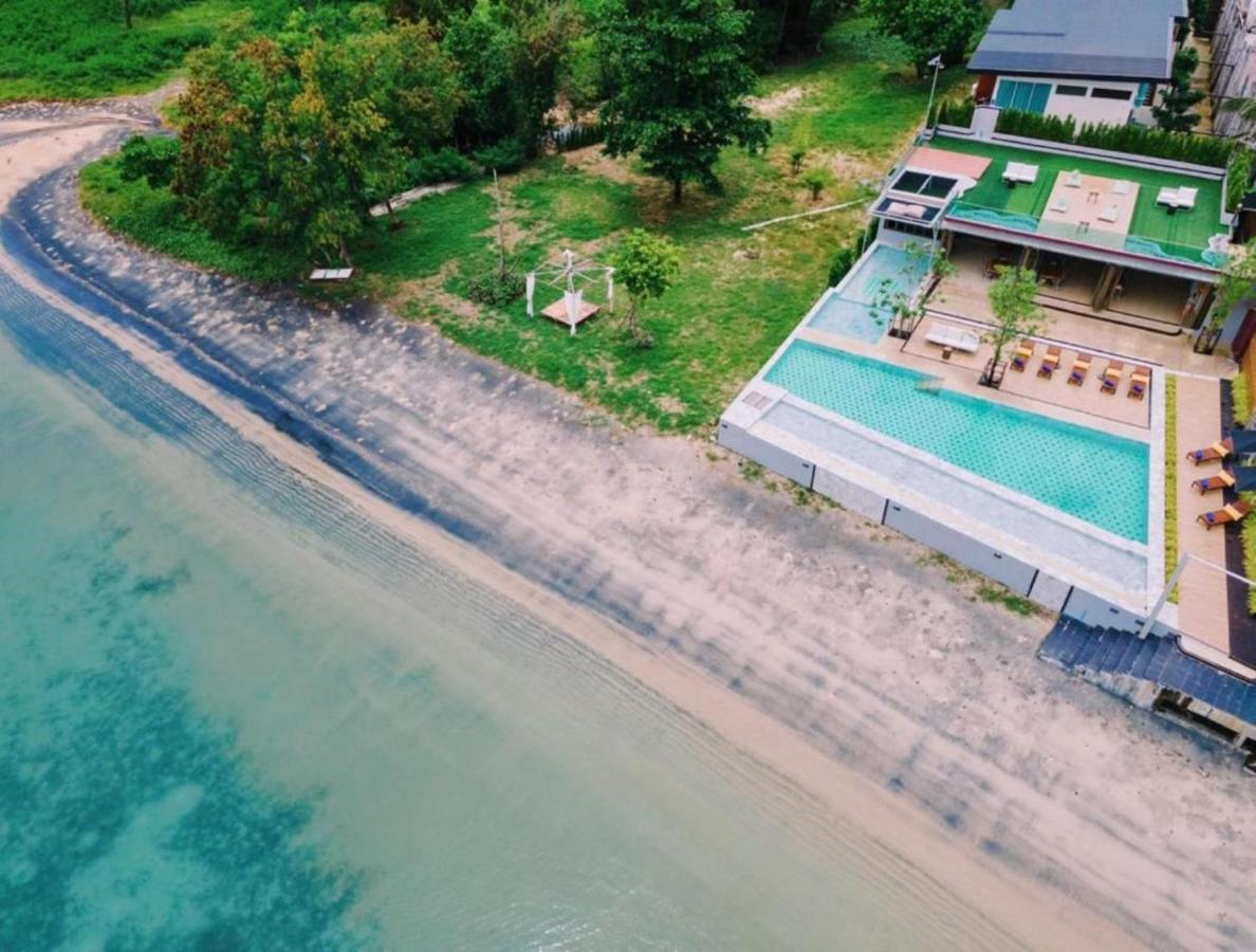 Charcoal Panwa Beach Phuket Ban Tha Khreng Exterior photo