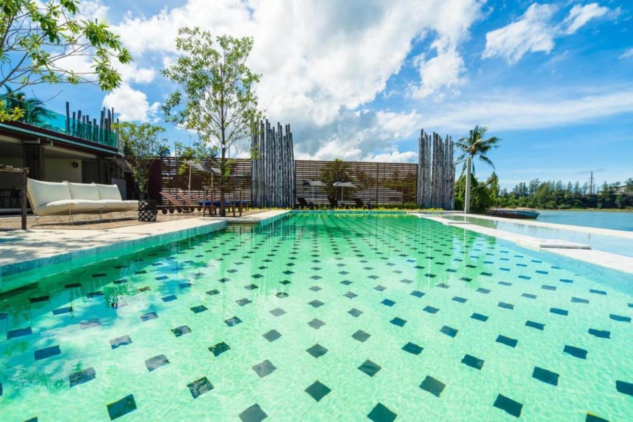 Charcoal Panwa Beach Phuket Ban Tha Khreng Exterior photo