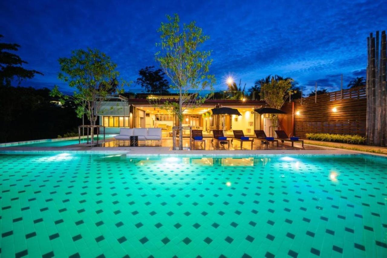 Charcoal Panwa Beach Phuket Ban Tha Khreng Exterior photo