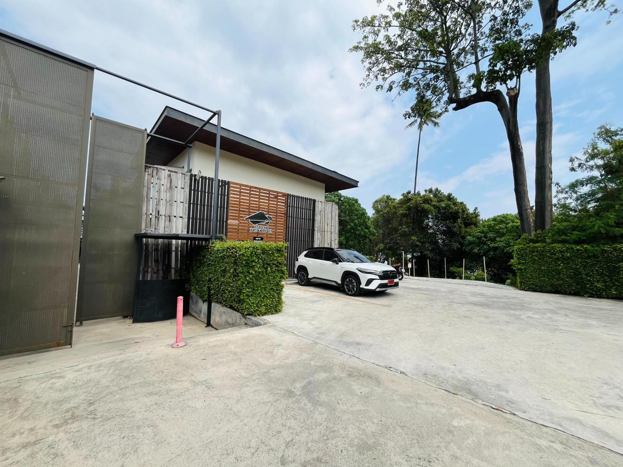 Charcoal Panwa Beach Phuket Ban Tha Khreng Exterior photo